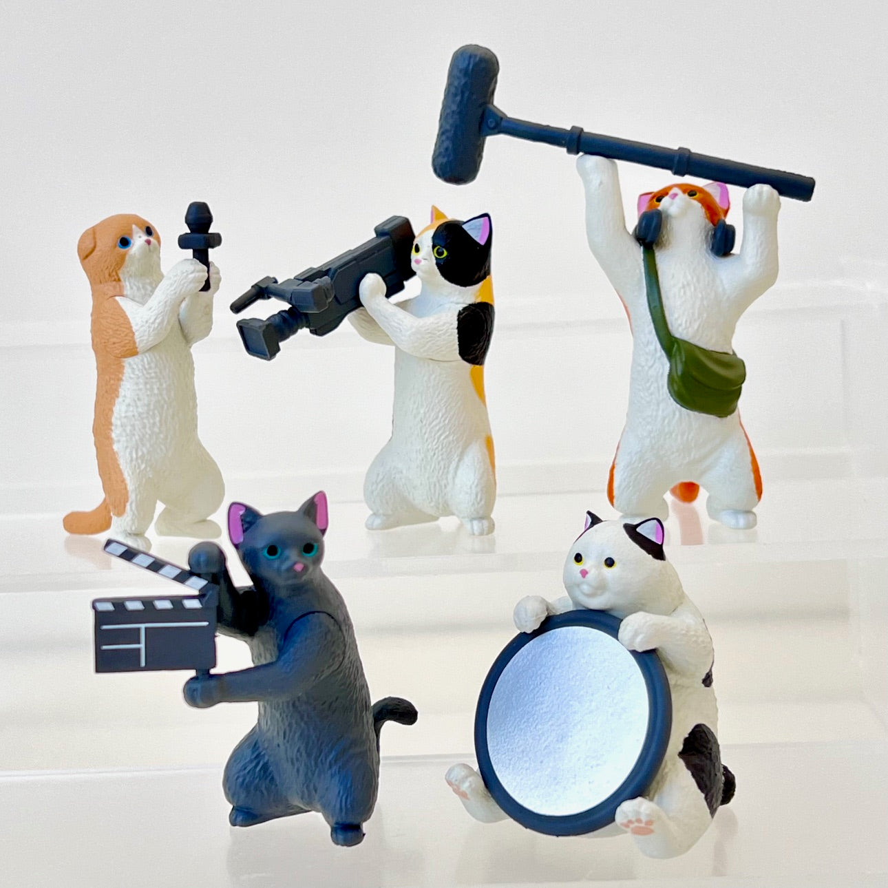 X 70408 - Cat Film Crew Capsule-DISCONTINUED – BCmini