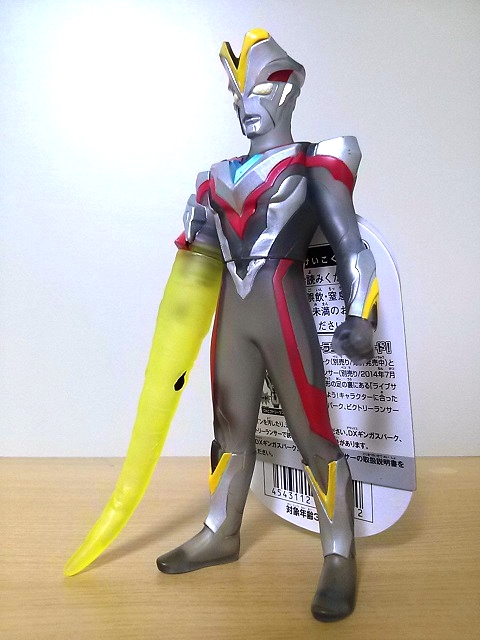ウルフェスでの購入物 ウルトラマンタロウ・ダークイメージカラーや指