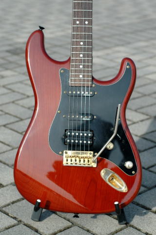 Charvel CST-60