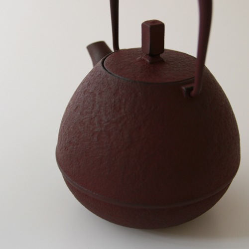 南部鉄器 急須 / 空間鋳造 Egg 中 黒 0.25L【ゆうパケット不可