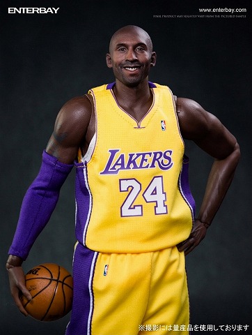 エンターベイNBAシリーズにブラックマンバことコービーがカムバック