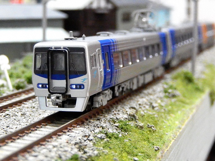 Nゲージ鉄道模型】＜入線報告＞マイクロエース 四国8000系 しおかぜ