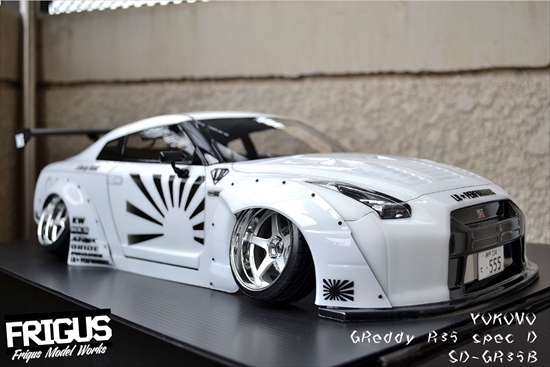 タミヤ TT02 シャーシ、GT-R R35 リバティウォークボディ タミヤ TT02