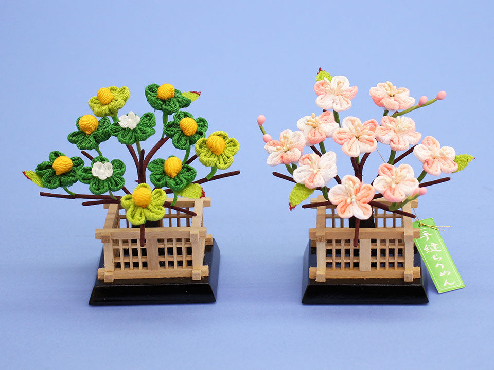 雛人形用桜橘 高さ10cm15号結衣(縮緬桜橘) – 寿鳳人形の東芸