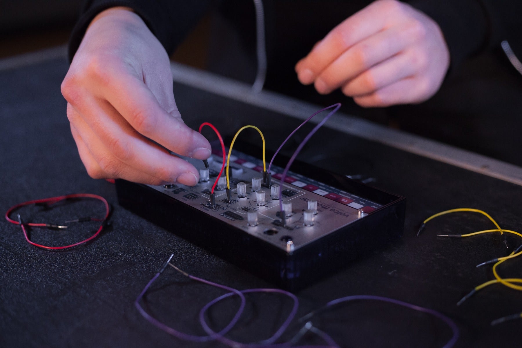 Korg Volca Modular Micro Modular Synthesizer POWER KIT – Kraft Music