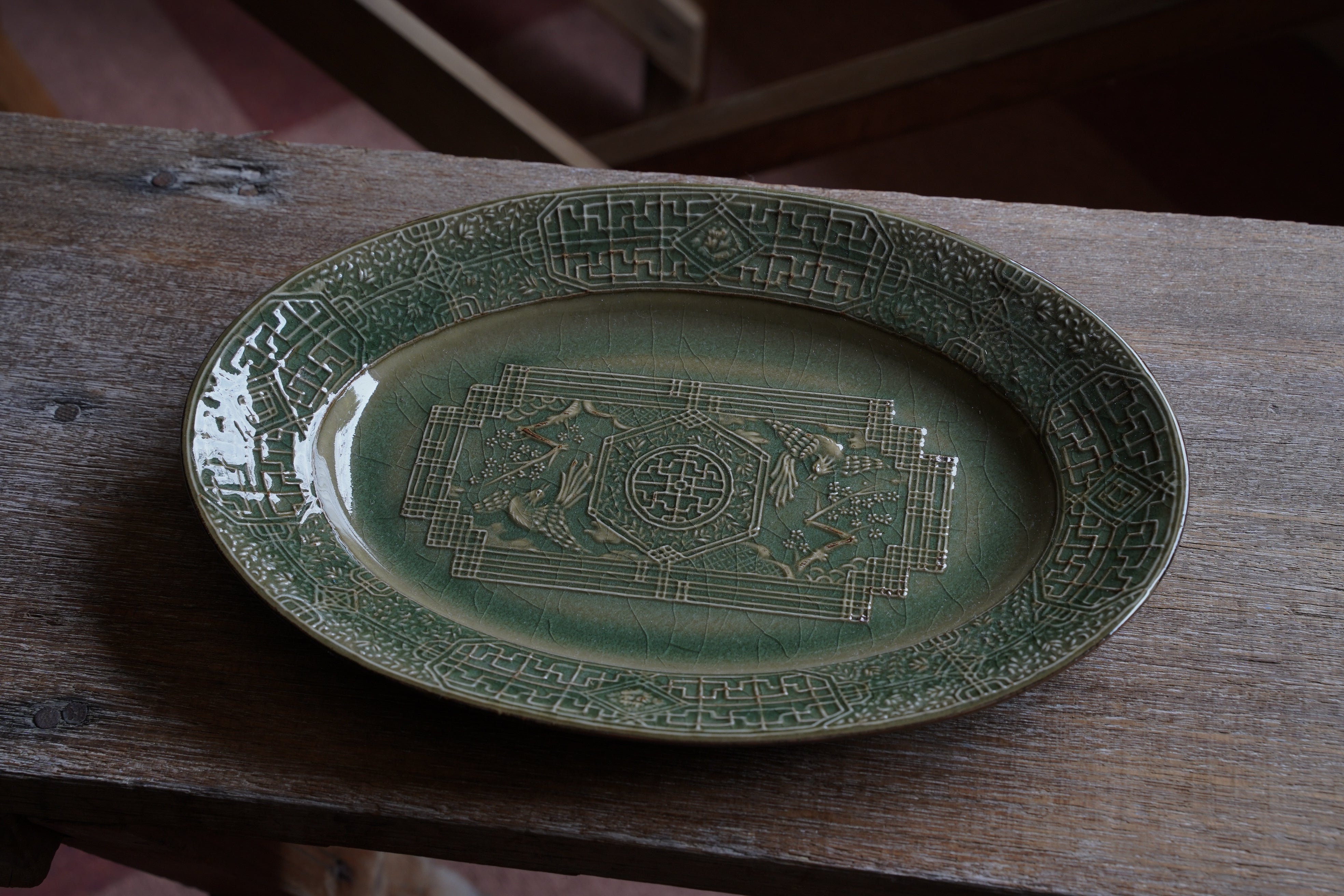 S U I Y O ｜ 【陽刻】シノワズリ M青磁 – Masukichi -Pottery