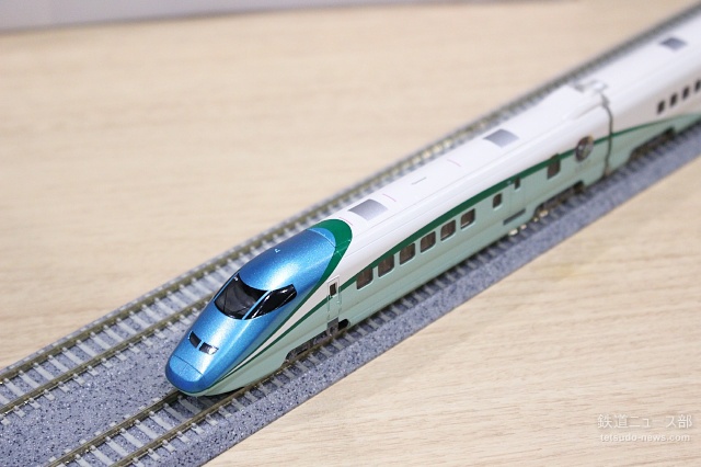 KATO E3系700番台「とれいゆ つばさ」タイプ試作品レビュー | 鉄道