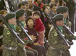 asahi.com : ニュース特集 : 自衛隊イラク派遣