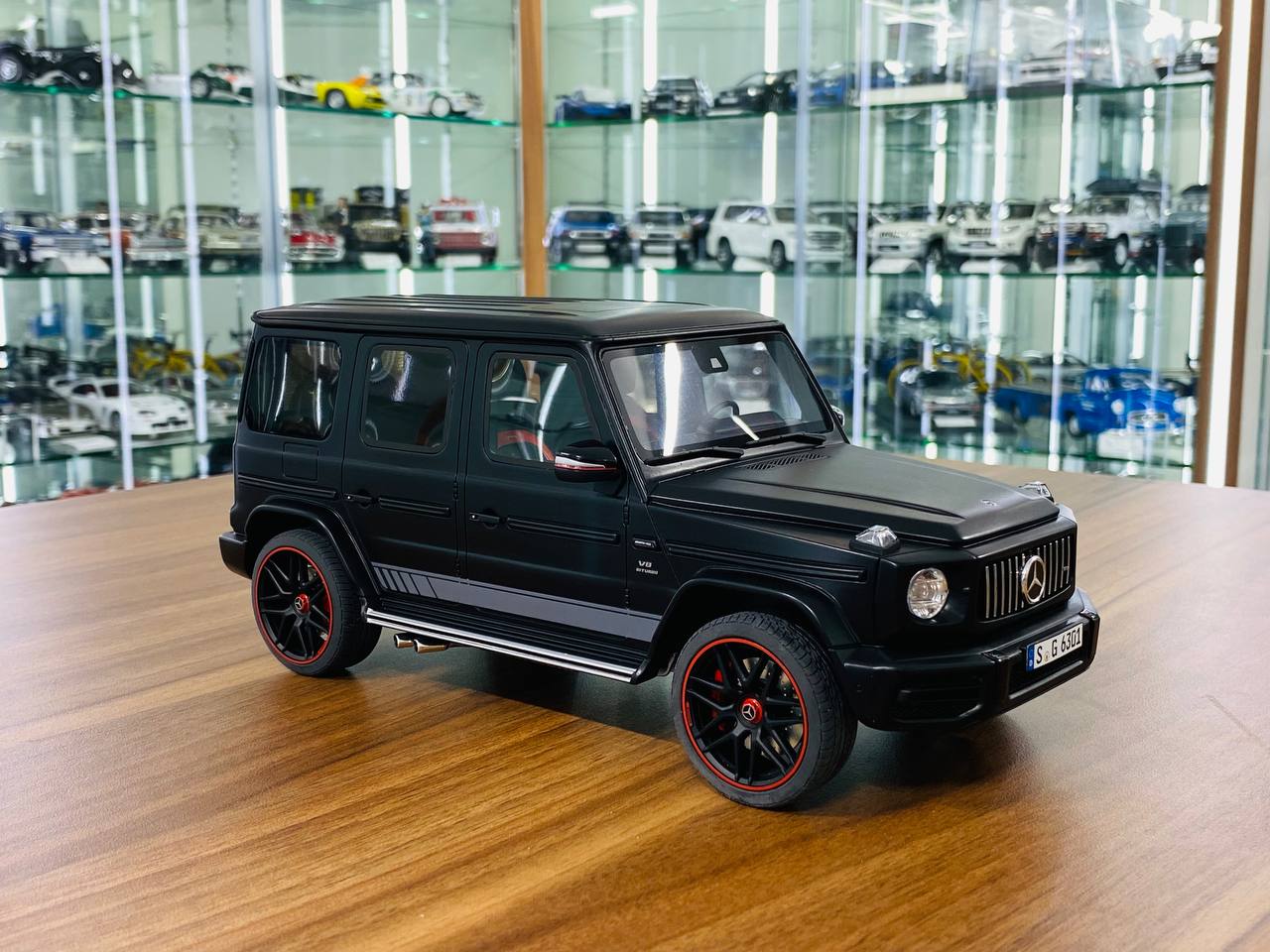 1/18 Resin GT Spirit Mercedes Benz AMG G-63 xffmw Edition Limited