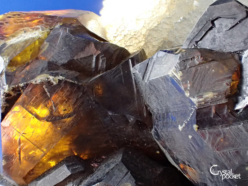 SPHALERITE QUARTZ 閃亜鉛鉱（べっこう亜鉛） 水晶 尾去沢鉱山