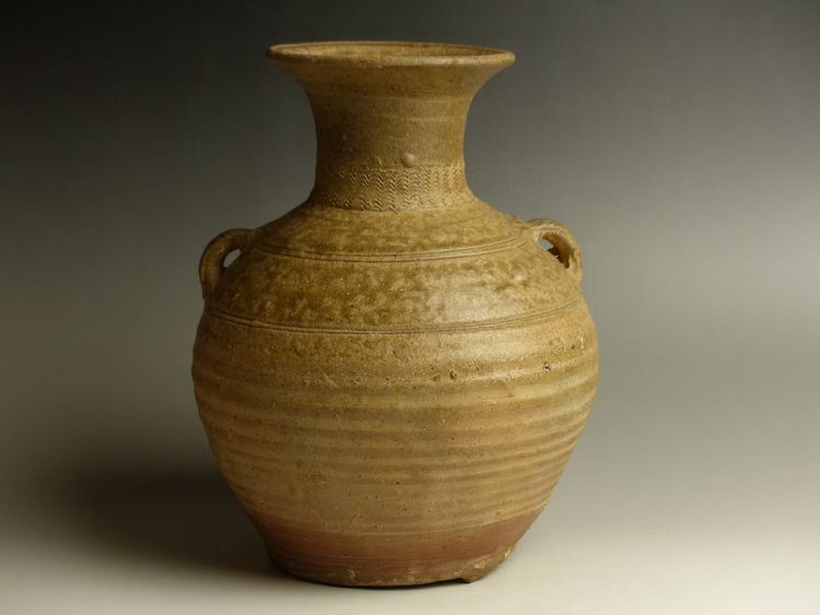 古美術 猫 - 漢灰釉双耳壺 | 古美術品専門サイト fufufufu.com