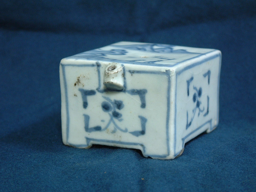 古玩 南 - 李朝 山水紋水滴 | 古美術品専門サイト fufufufu.com