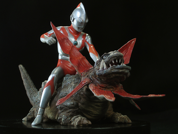 怪獣無法地帯】The Monster GalleryNo.94 ウルトラマンVSガボラ
