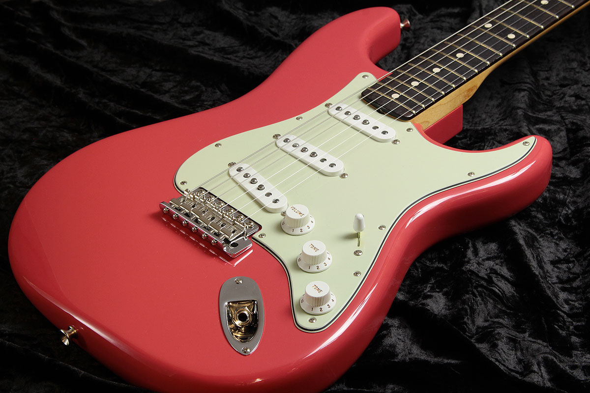 日本限定発売、人気の高いスラブ期を再現した62年モデルが入荷しました