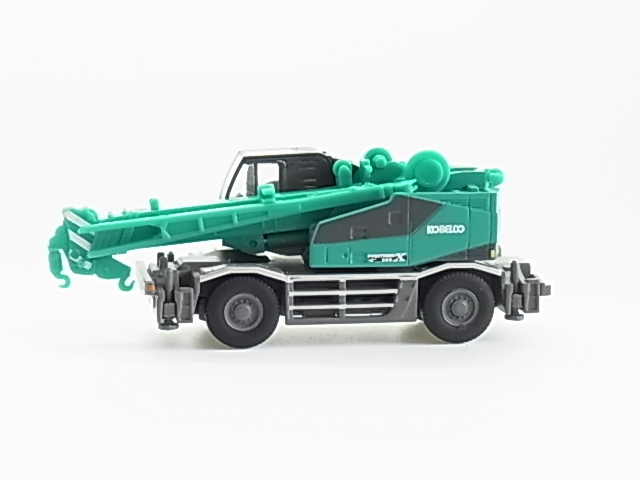 KOBELCO】コベルコ ホイールクレーンPANTHER-X250走行中仕様 Nゲージ
