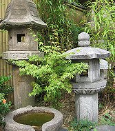 記念碑やモニュメント ガーデニング・灯籠から墓石まで｢石のことなら