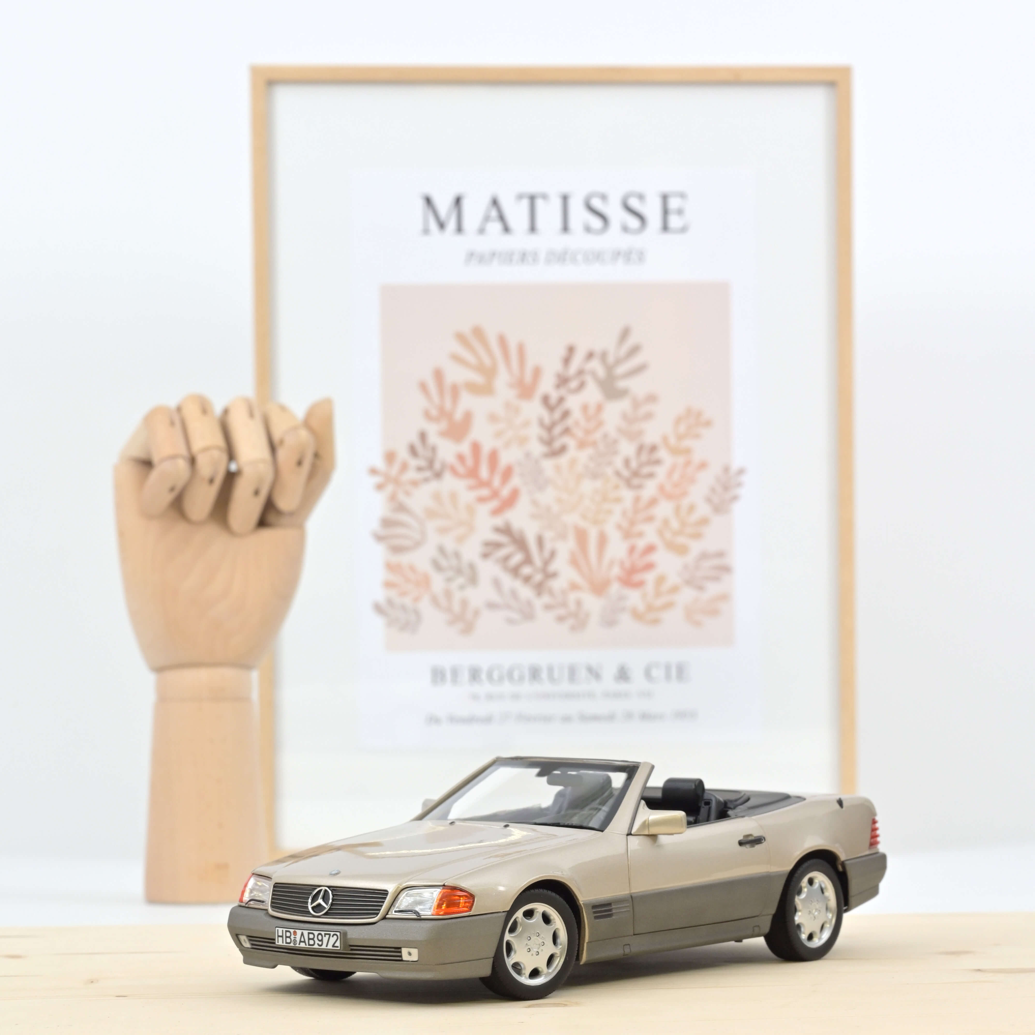 Mercedes-Benz 500 SL 1989 Smoke Silver metallic 1:18 – Norev