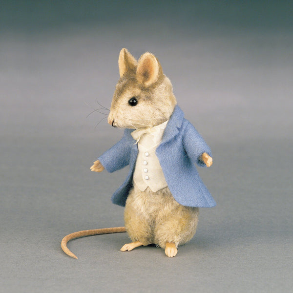 Johnny Town-Mouse™ - Collector Club Exclusive | R. John Wright Dolls