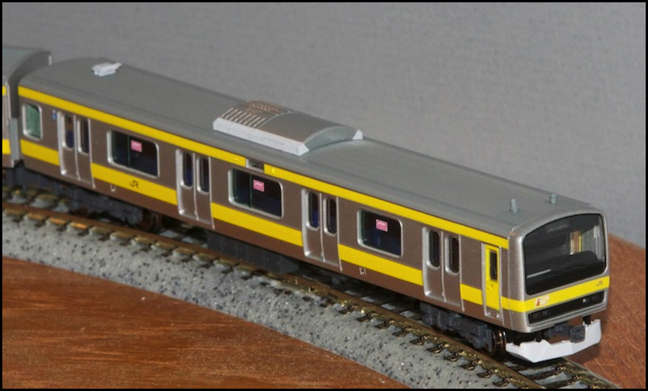 Model Comparison: Kato and Micro Ace E231 Commuter Trains | Model