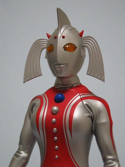 RAHウルトラの母