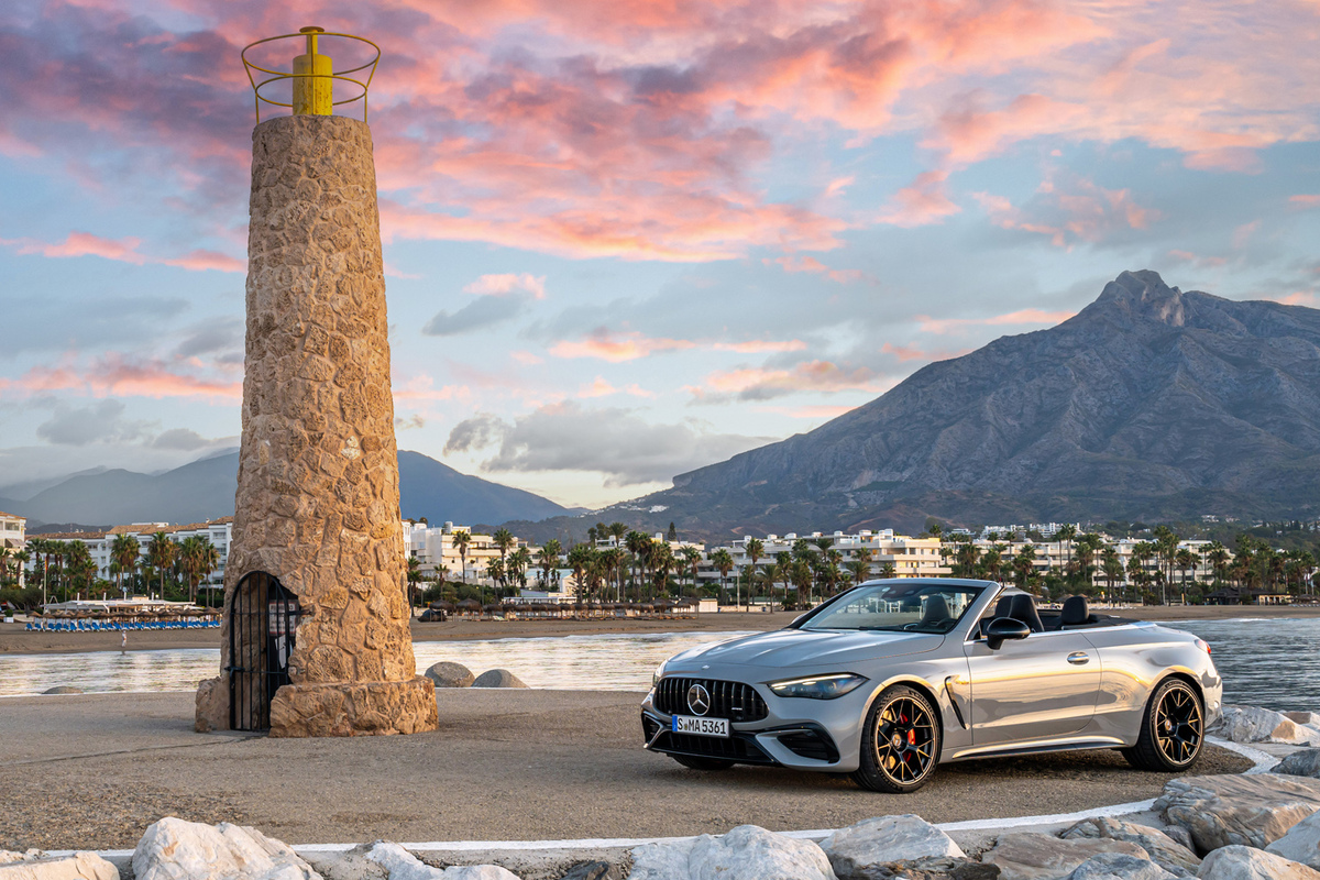 メルセデスAMG CLE53 4MATIC＋カブリオレ（4WD/9AT）【海外試乗記