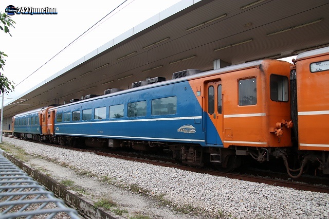 マレー鉄道(KTM)−元 JR西日本・JR九州14系客車 外観