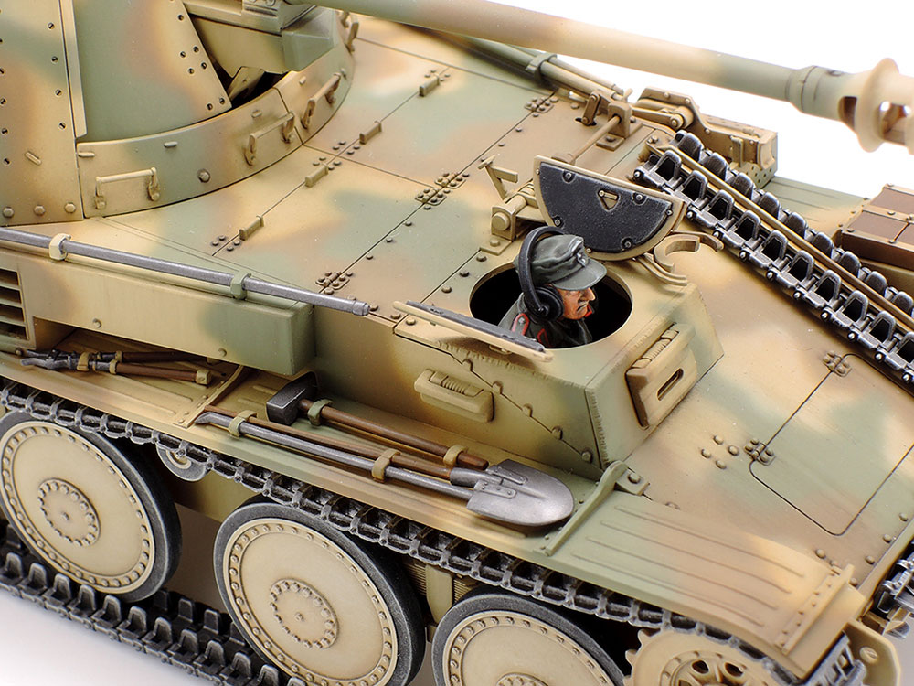 1/35 ドイツ対戦車自走砲 マーダーIIIM (ノルマンディ戦線): スケール