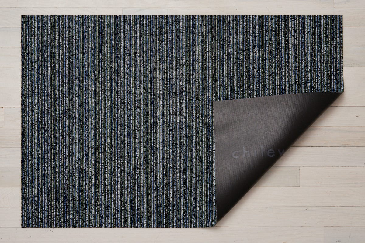 Chilewich Skinny Stripe shag floor mats - Terrestra