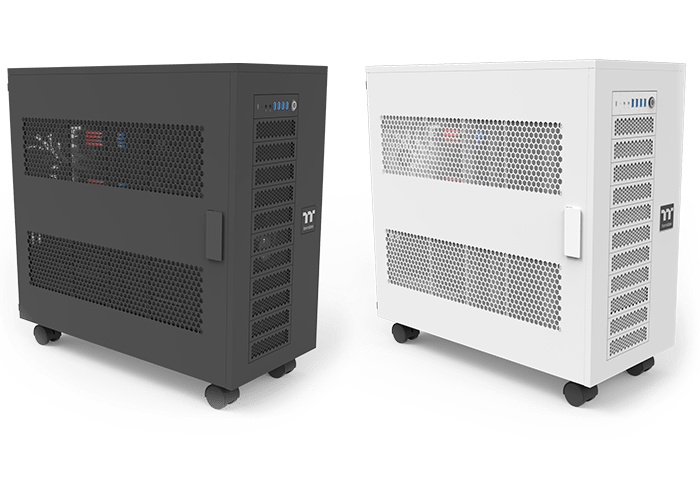 ThermaltakeThermaltake AX700 Super Tower Chassis Thermaltake