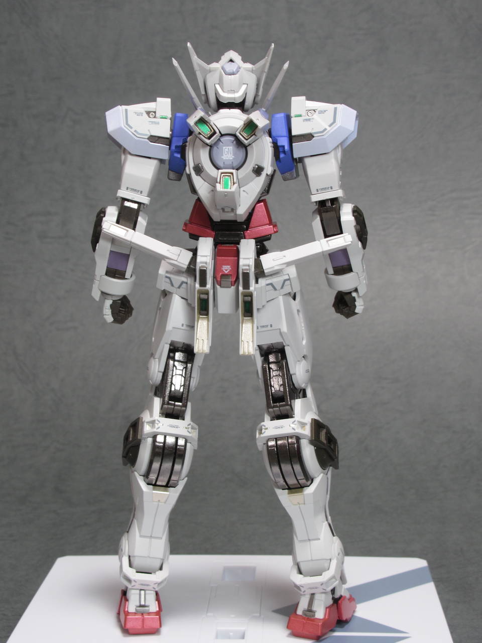 METAL BUILD ガンダムアストレア＋プロトGNハイメガランチャー