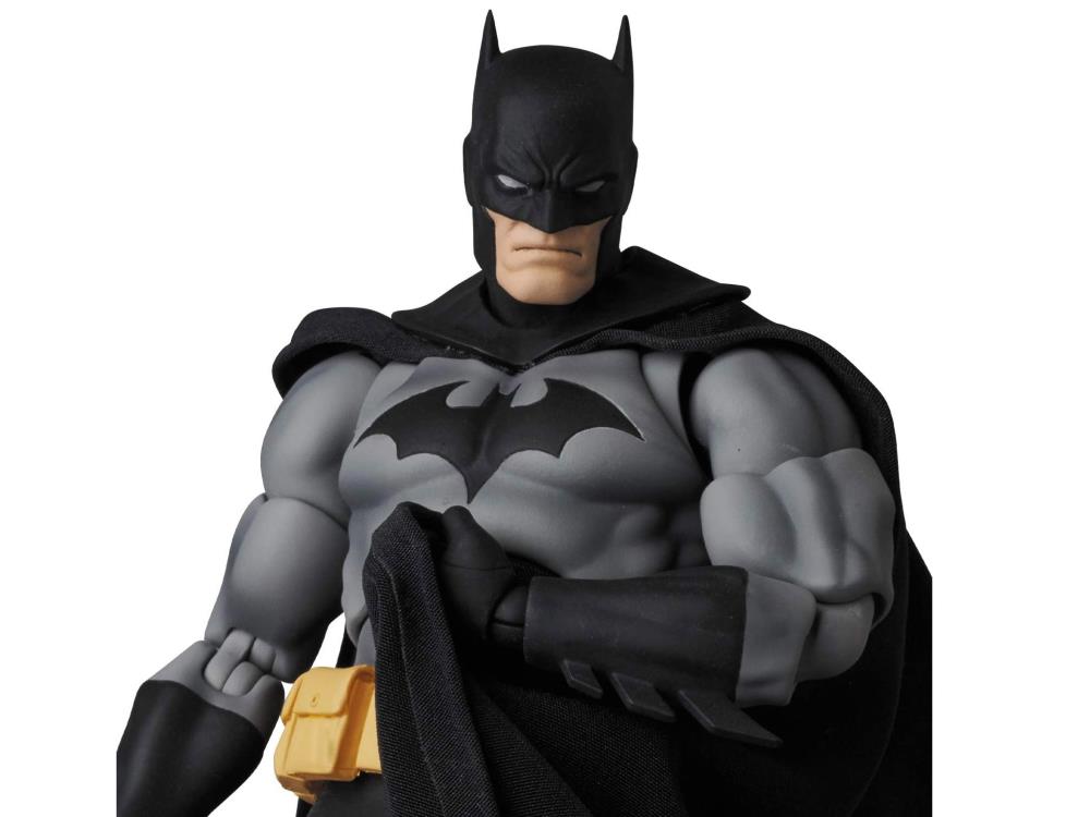 Mafex No. 126 DC Comics Batman: Hush Batman (Black Ver.) Action Figure
