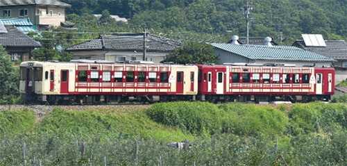 楽天市場】JRキハ110形（200番代・おいこっと）2両編成セット（動力
