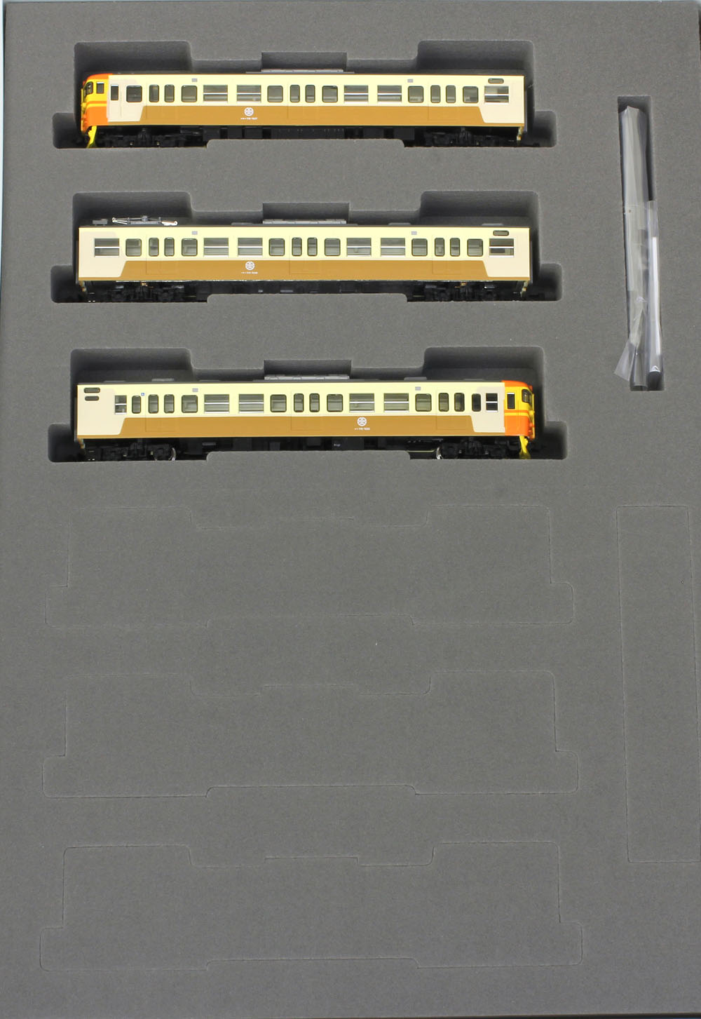 楽天市場】しなの鉄道115系電車(台湾鉄路管理局 「自強号」色)セット(3