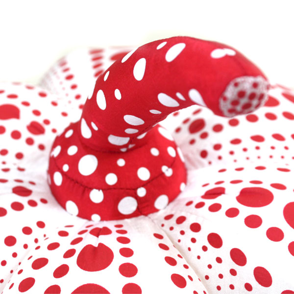 楽天市場】草間弥生 Yayoi Kusama ソフトスカルプチャー Pumpkin