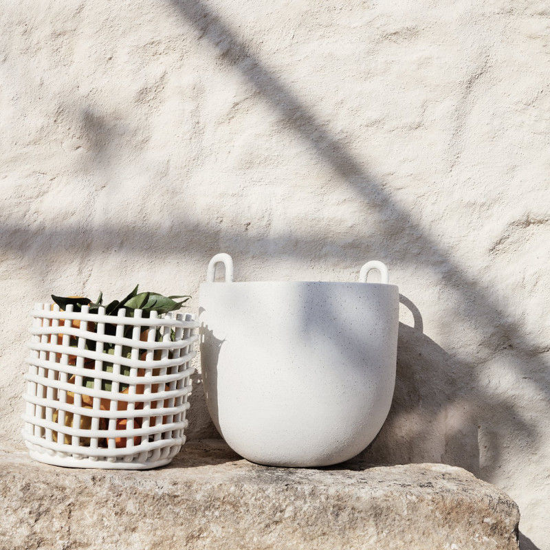 楽天市場】【在庫あります】Ferm Living セラミック バスケット L オフ