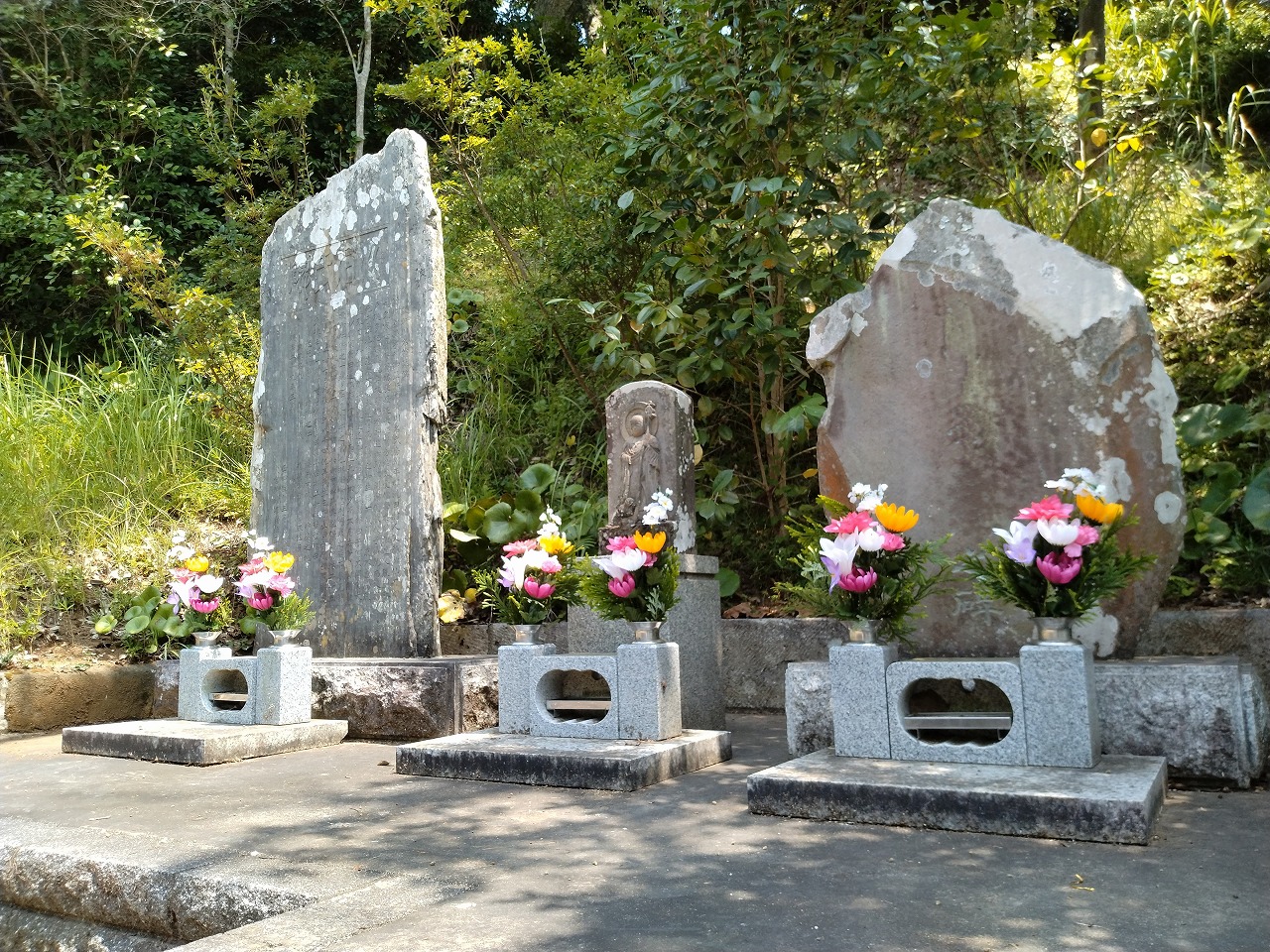 楽天市場】【レビュー特典あり！】白御影石角香炉 コンパクト 幅24cm