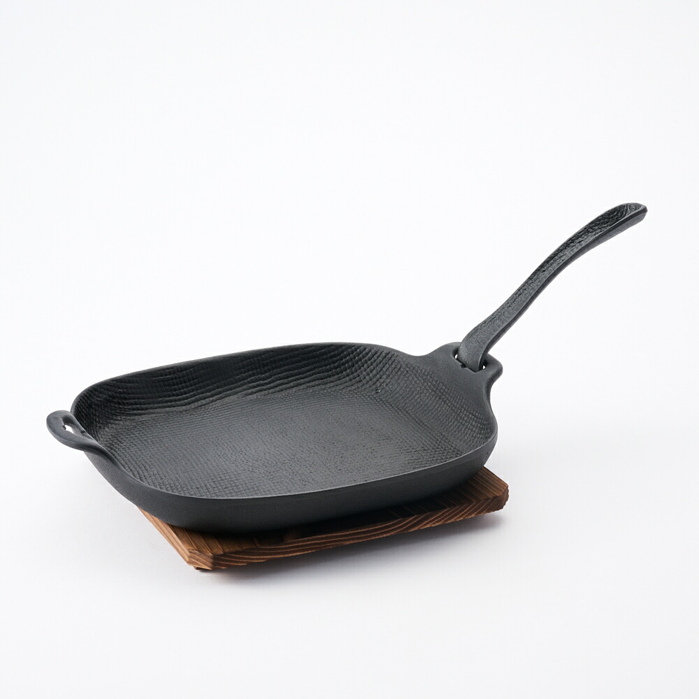 楽天市場】OIGEN（オイゲン） 焼き焼きグリル どっしり深形 南部 鉄器