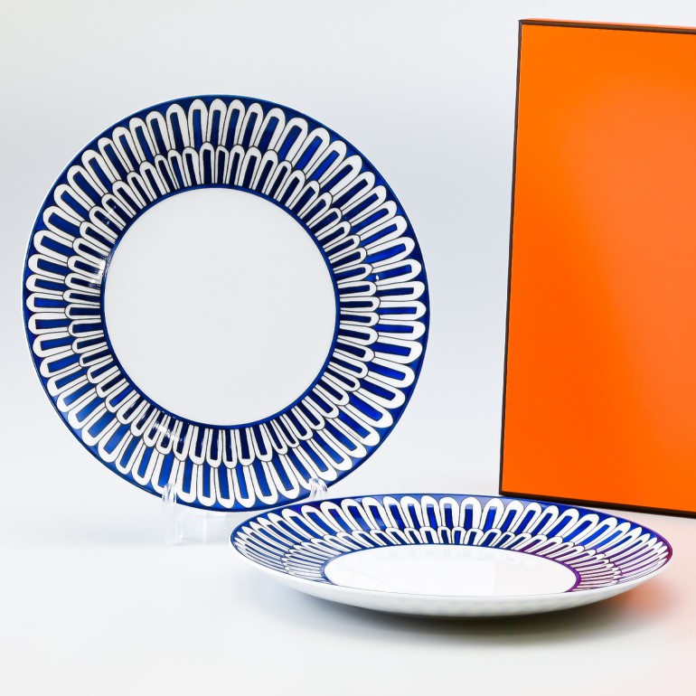 楽天市場】エルメス HERMES ブルーダイユール 030007P2 21.5cm