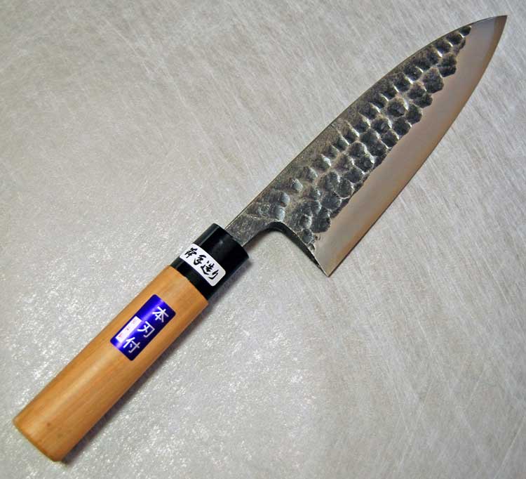 楽天市場】黒打槌目安来白鋼炭打手造り片刃出刃包丁150mm【送料無料
