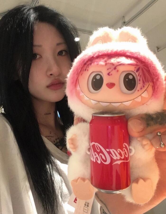 楽天市場】◇正規品◇ Pop Mart Labubu Coca Cola Series Happy Factor