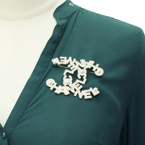 楽天市場】【超美品】 シャネル ブローチ CHANELロゴ ココマーク