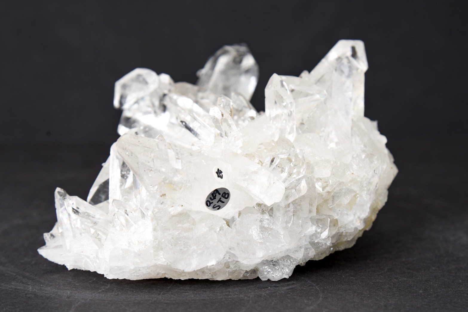 楽天市場】No.2 トップグレード☆幻の水晶・ブラジル産ゼッカデソウザ