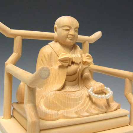 楽天市場】木彫り 仏像 弘法大師 空海 坐像 高さ16cm 桧製 [Ryusho