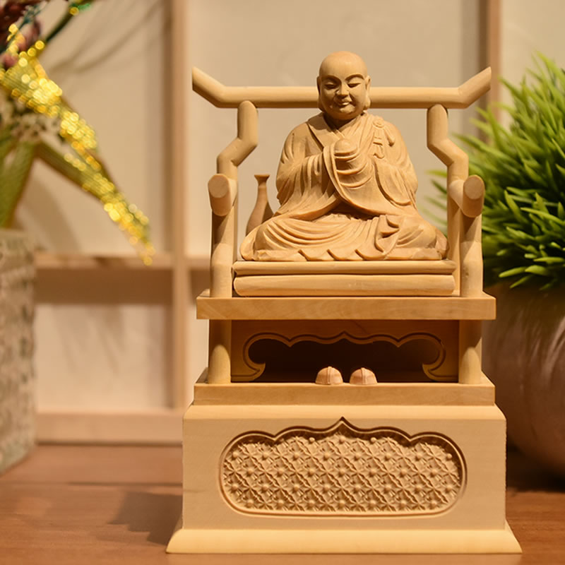 楽天市場】木彫り仏像 【興教大師（覚鑁上人）】 柘植 坐1.5寸 総高