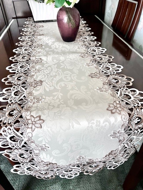 楽天市場】テーブルランナー 40X180cm テーブルコーディネート周りは