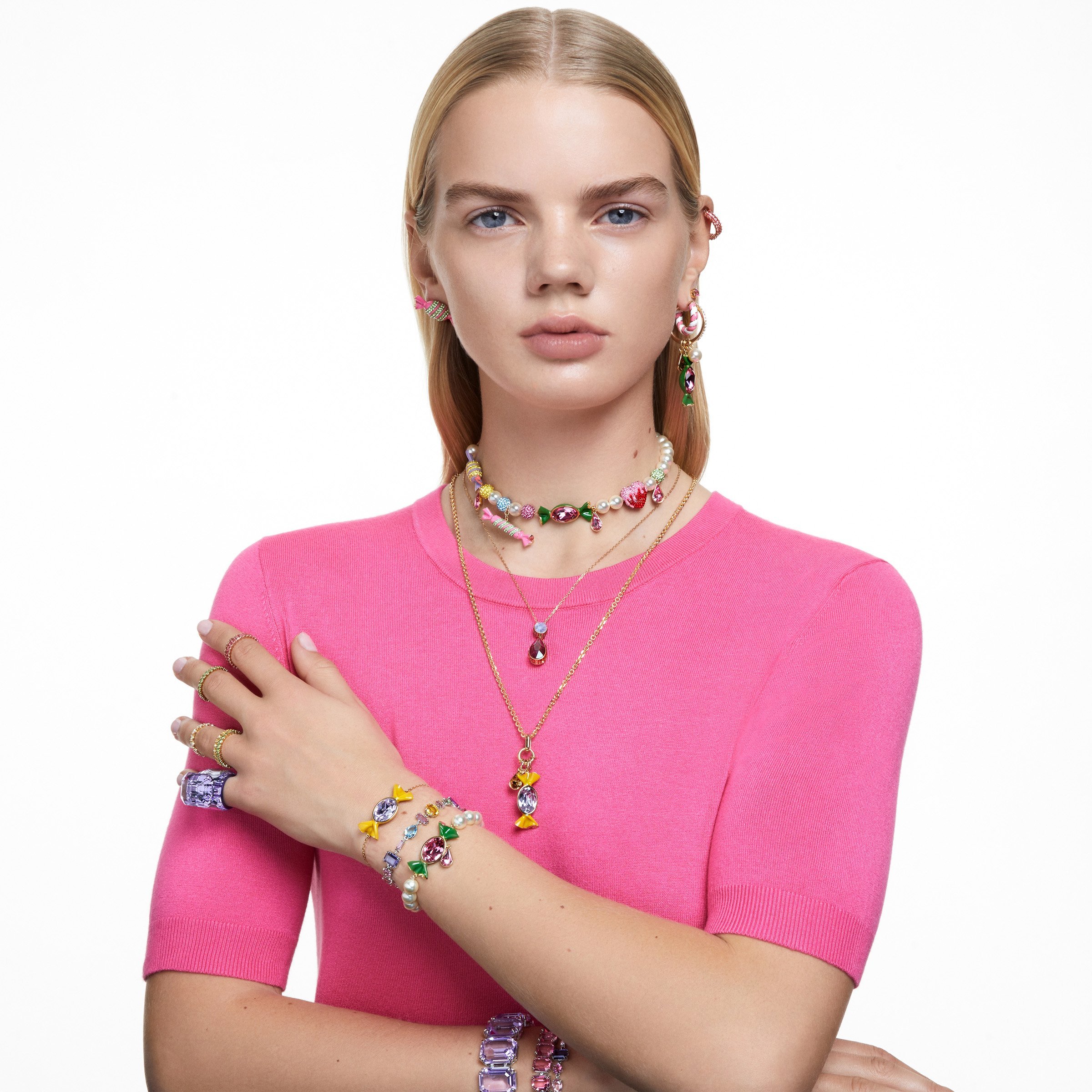 SWAROVSKI｜【公式】【スワロフスキー】Matrix フープピアス, バゲット