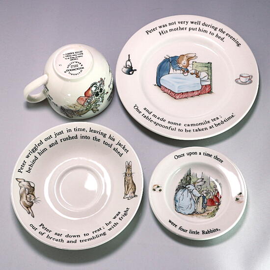 楽天市場】ウェッジウッド Wedgwood ピーターラビット 旧刻印 英国製