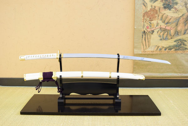 楽天市場】模造刀 新刀匠シリーズ「石切丸」 コスプレのグッズとしても