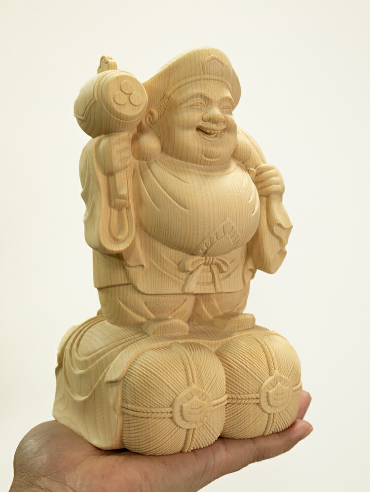 楽天市場】【総高20cm】大黒様 木彫り 置物 一刀彫 / 素材：桧（大黒天
