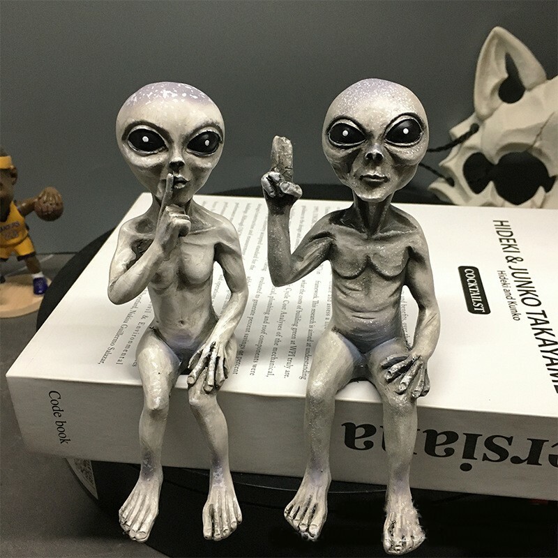 楽天市場】UFO 宇宙人 樹脂 彫像 エイリアン ペアー 花園 庭 玄関